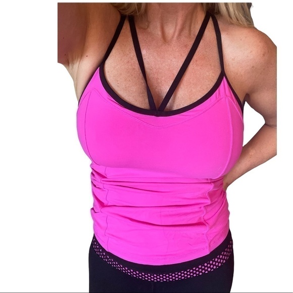 Lorna Jane hot pink sports bra tank - Picture 3 of 10
